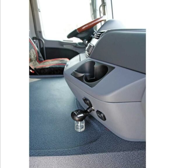 Машинка против Комари 12 /24V Подходяща за автомобили и камиони