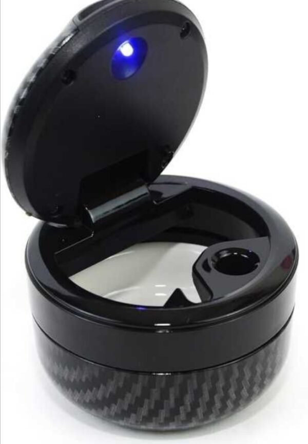 Screenshot_20250618_141307 Карбонов пепелник Volkswagen с порцеланова чаша Арт.№: T403-3