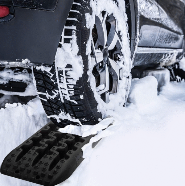 pod5 Комплект от 2бр подложки постелки против боксуване за автомобилни гуми за допълнително сцепление 105 x 30 cm Арт.№: NA356