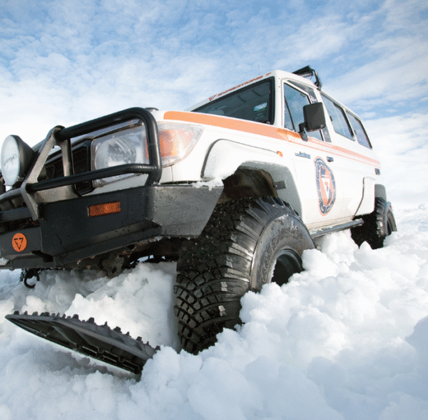 pod7 Комплект от 2бр подложки постелки против боксуване за автомобилни гуми за допълнително сцепление 105 x 30 cm Арт.№: NA356