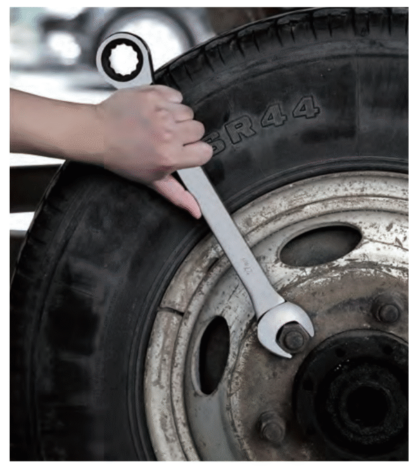 Звездогаечни тресчотни ключове 6-22мм Danmi – 9 Части