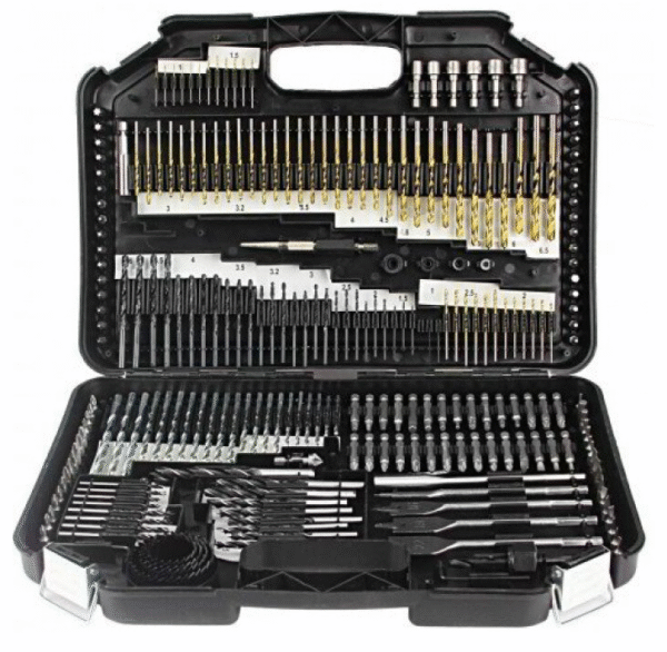 Комплект битове и свредла Mar-Pol 246 части / бургии в куфар