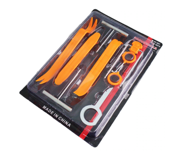 Комплект за демонтаж на интериорни елементи