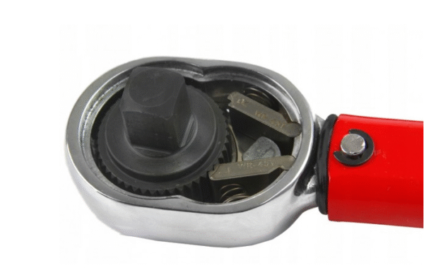 Динамометричен ключ MAR-POL 1/2 40-210 Nm