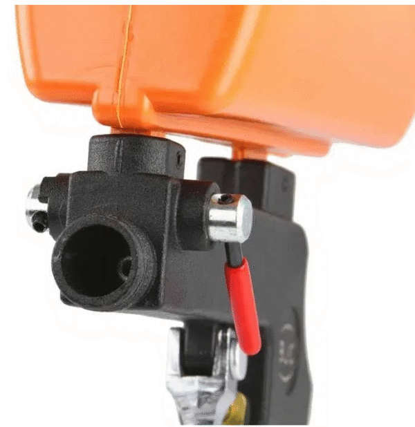 p`2 Пясъкоструен пистолет с резервоар BJC