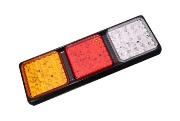 12V Комплект мултифункционални диодни стопове - T44