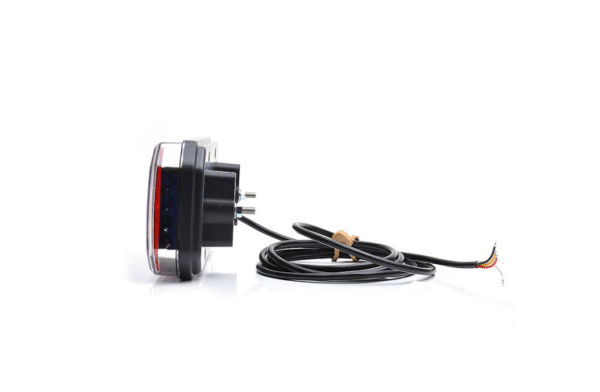 МУЛТИФУНКЦИОНАЛЕН ДИОДЕН СТОП 3 СВЕТЛИНИ