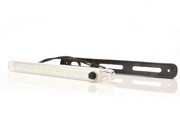 ПЛАФОН ЗА КАБИНА С БУТОН ЗА ВКЛ./ИЗКЛ. 24V