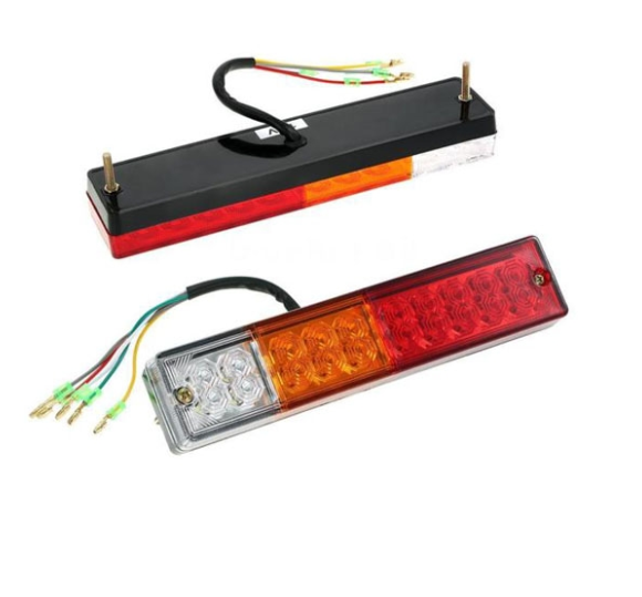 КОМПЛЕКТ ДИОДЕН СТОП СЪС 4 СВЕТЛИНИ 12 ВОЛТА