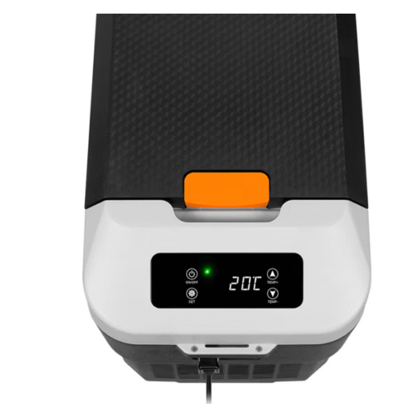 Хладилна кутия 28Л - 12V/220V