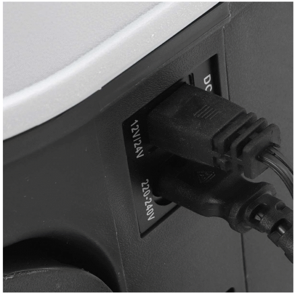 Хладилна кутия 35Л - 12V/220V