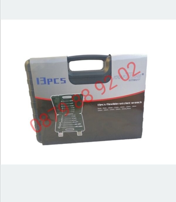 Комплект Звездогаечни   ключове с тресчотка с чупещо рамо