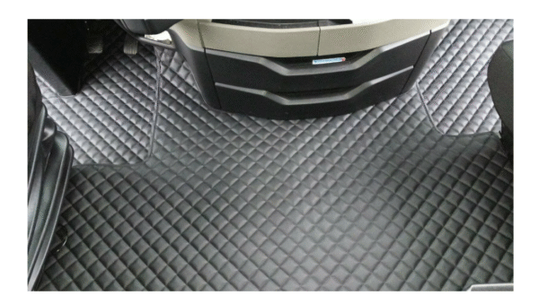 Кожени стелки за MAN TGX 2021+