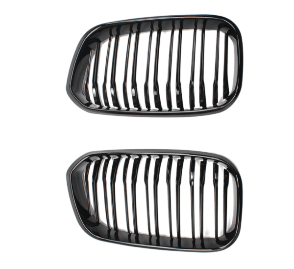 Бъбреци за BMW 1-ва серия F20 / F21 Черен Гланц Двойни (2015-2017) фейслифт