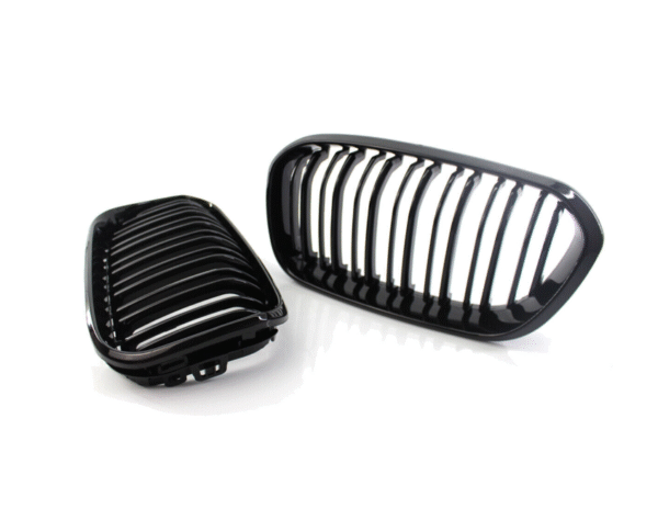 Бъбреци за BMW 1-ва серия F20 / F21 Черен Гланц Двойни (2015-2017) фейслифт