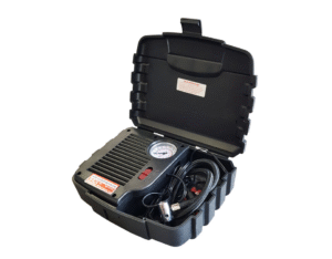 КОМПРЕСОР ЗА ГУМИ В КУФАР