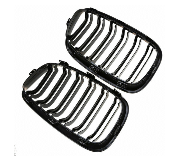 Бъбреци за BMW 1-ва серия F20 / F21 Черен Гланц Двойни (2011-2014)