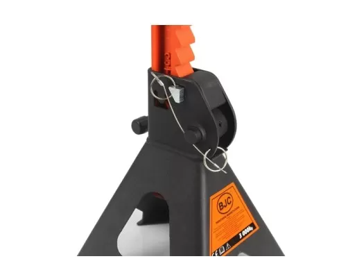 кк3 Kомплект стойки за автомобил с гребен BJC 3 тона