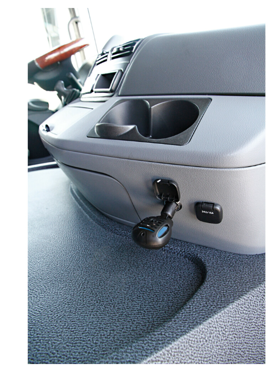 МАШИНКА ЗА КОМАРИ 12-24V