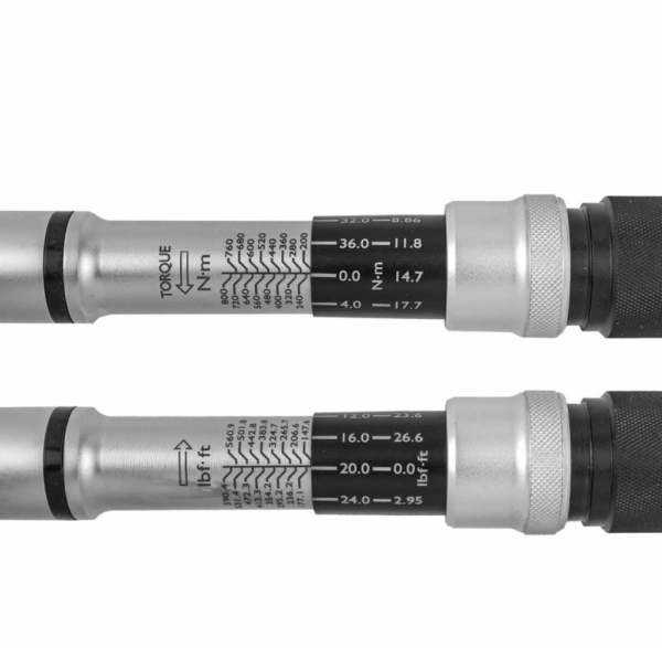 ДИНАМОМЕТРИЧЕН КЛЮЧ С БЪРЗА ФИКСАЦИЯ 3/4″ 200-800 Nm JCB