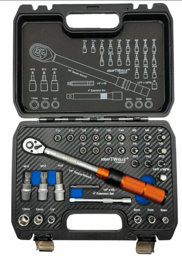 ДИНАМОМЕТРИЧЕН КЛЮЧ В КОМПЛЕКТ С АКСЕСОАРИ 32ЧАСТИ 1/4″ 5-25NM KRAFTWELLE